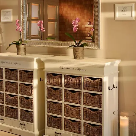 Отель Fleesensee & Гёрен-Леббин