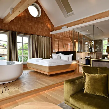 Fleesensee & 4* Гёрен-Леббин